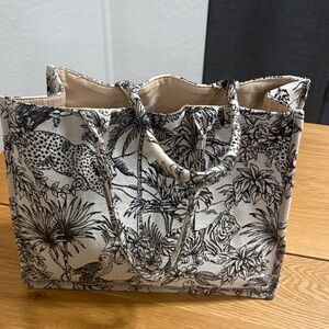 H&M Black and Cream Patterned Tote